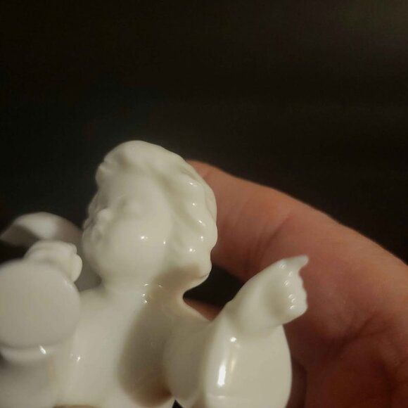Angel With Horn Ornament Glossy White Porcelain. Made In Japan - Picture 2 of 8